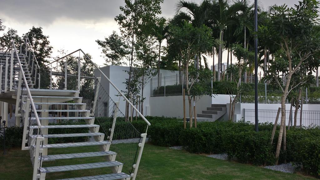 Getaway Residence At סיברג'איה מראה חיצוני תמונה
