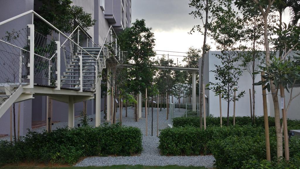 Getaway Residence At סיברג'איה מראה חיצוני תמונה